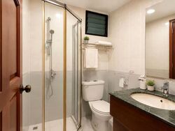 Simsville (D14), Condominium #570536091